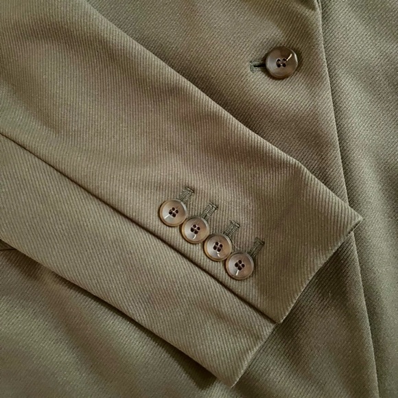 Women’s Blazer w/Stretch. Brand: Treasure & Bond. Olive Green. NWOT Size Large. - Picture 1 of 4